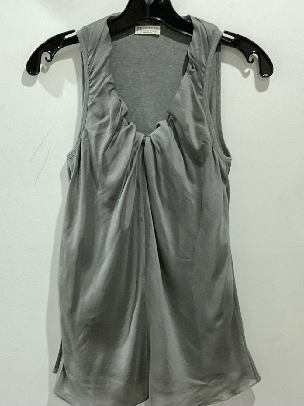 Brunello Cucinelli Light Gray Gathered V-Neck Sleeveless top